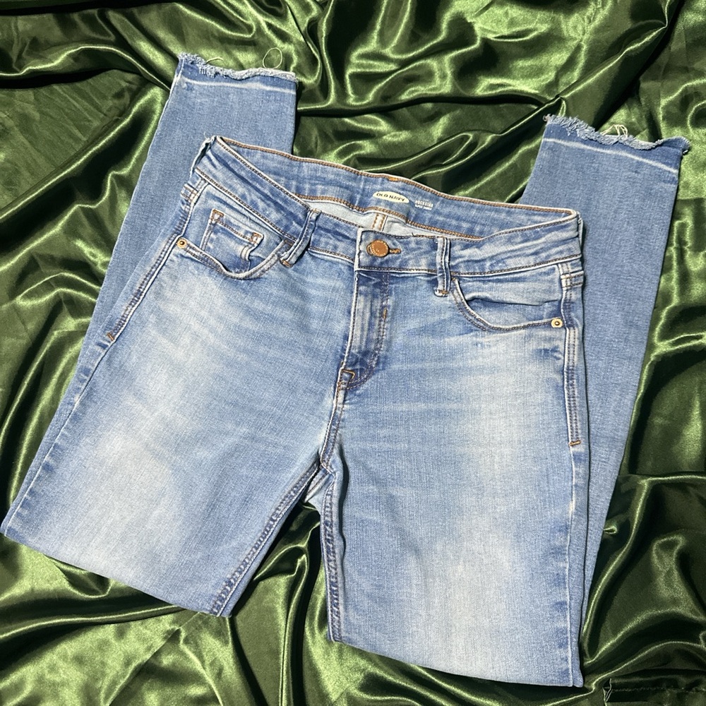 Old Navy Cropped Skinny Jeans